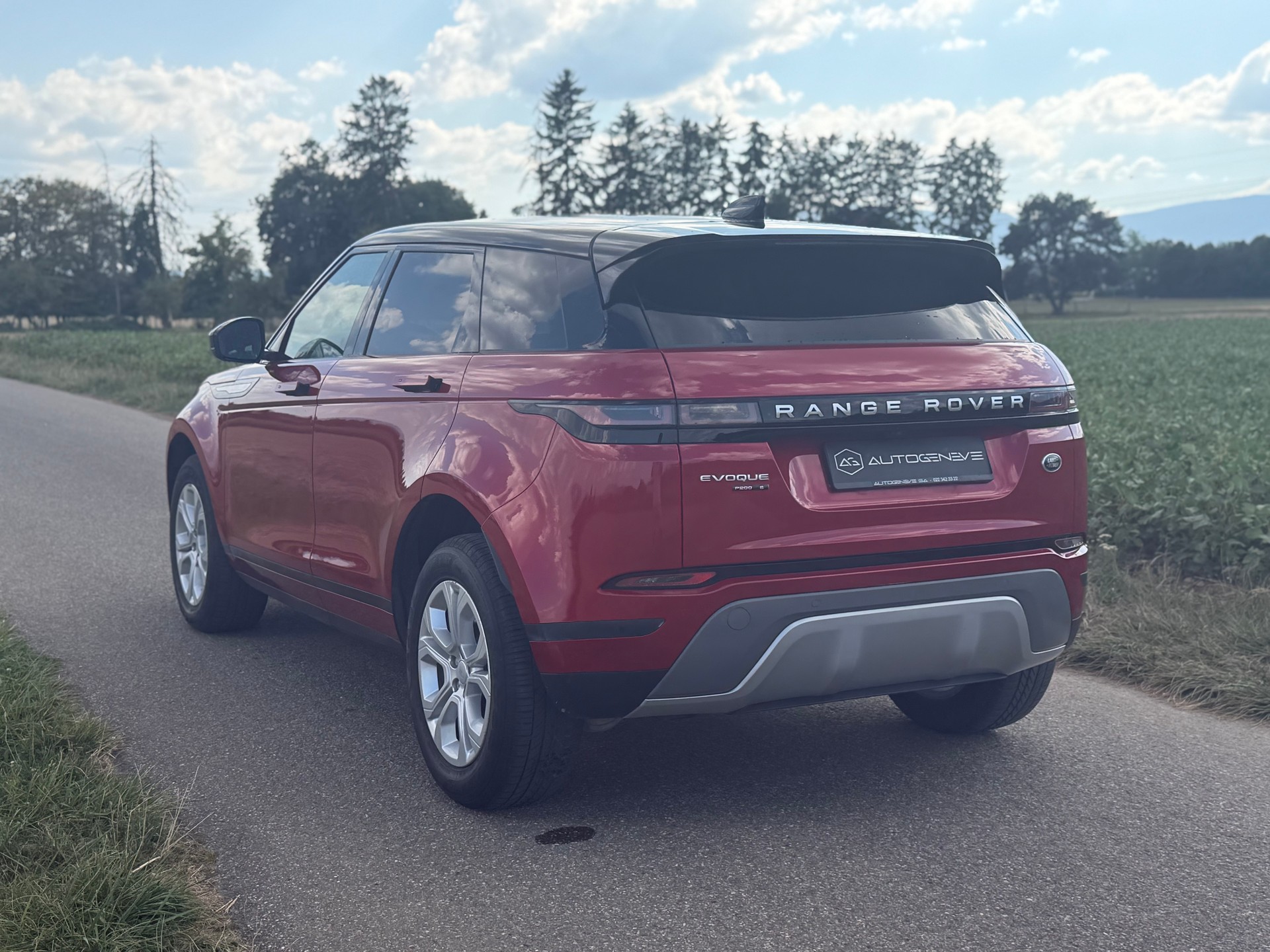 LAND ROVER Range Rover Evoque R-Dynamic P 200 S AT9-image-8