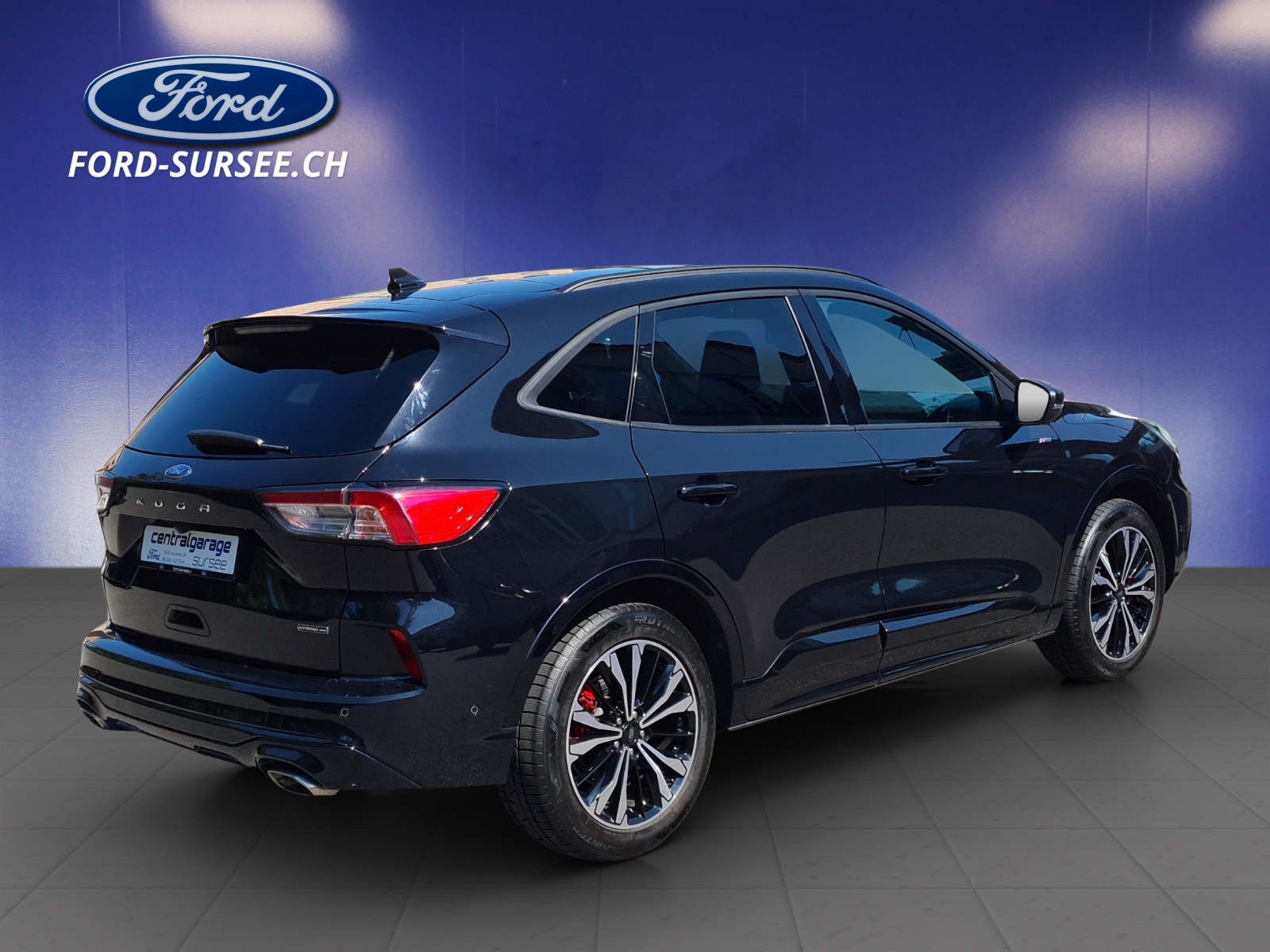 FORD Kuga 2.5i FHEV FULL-HYBRID 183 PS ST-Line X 4x4 AUTOMAT-showroom-element-3