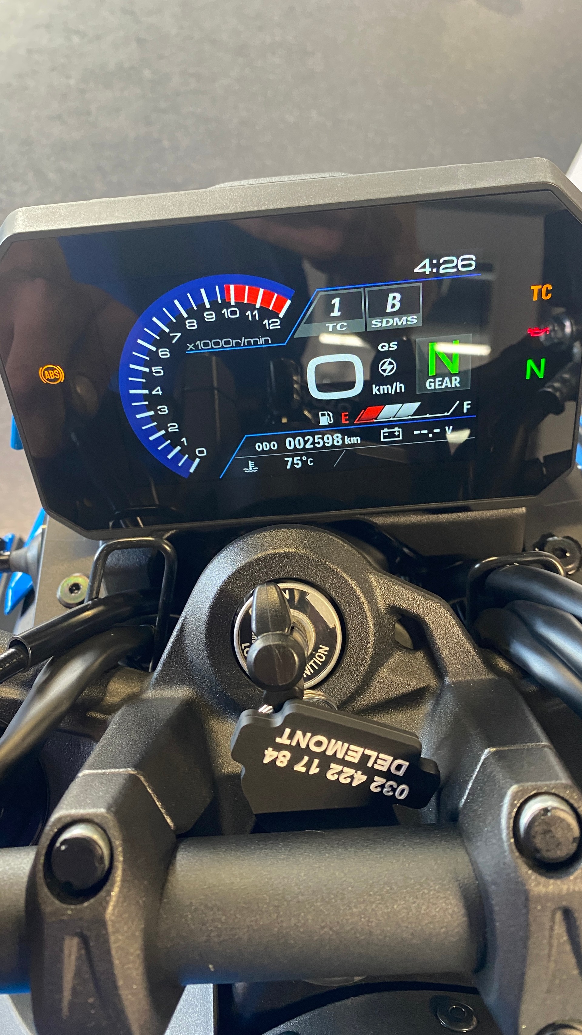 SUZUKI GSX 8 S-image-5