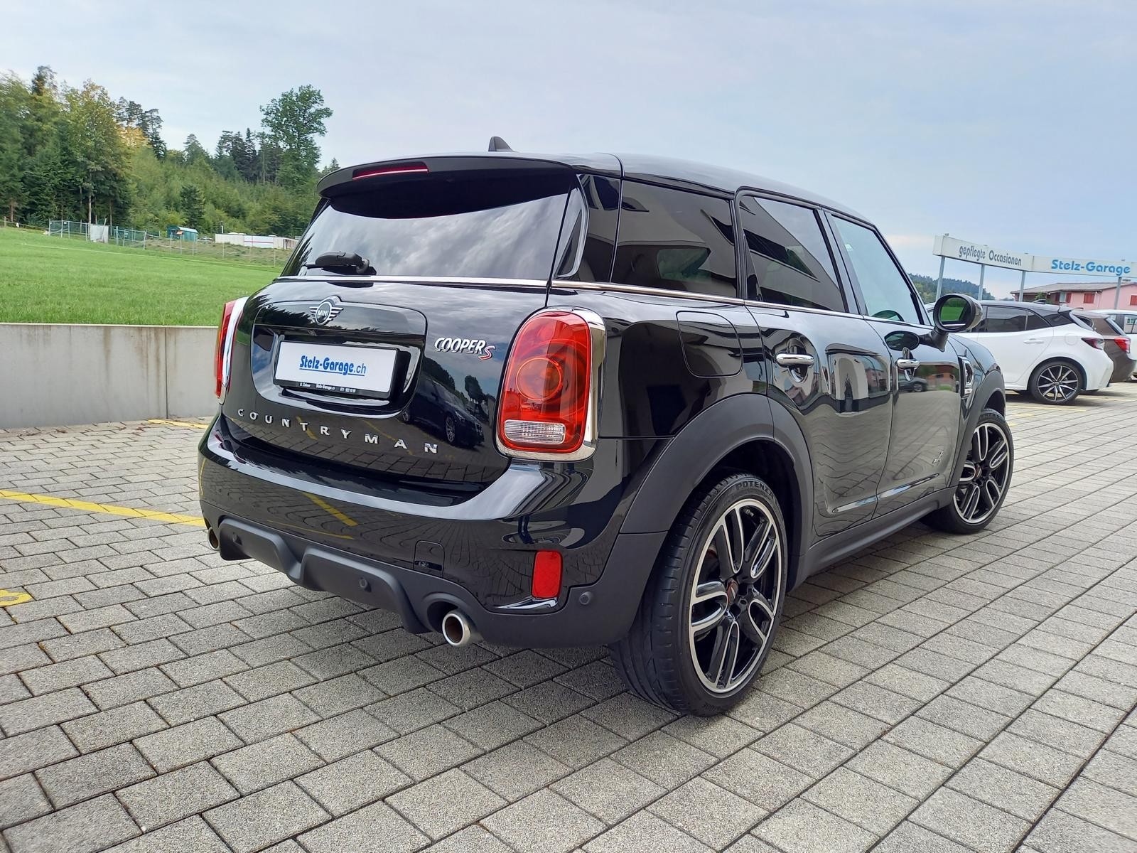 MINI Countryman Cooper S ALL4 Steptronic-showroom-element-1