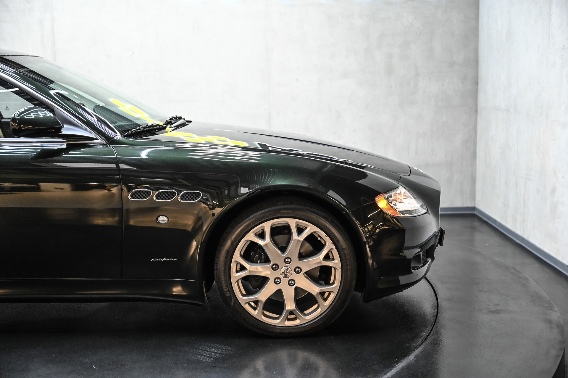 MASERATI Quattroporte 4.2 V8-image-12