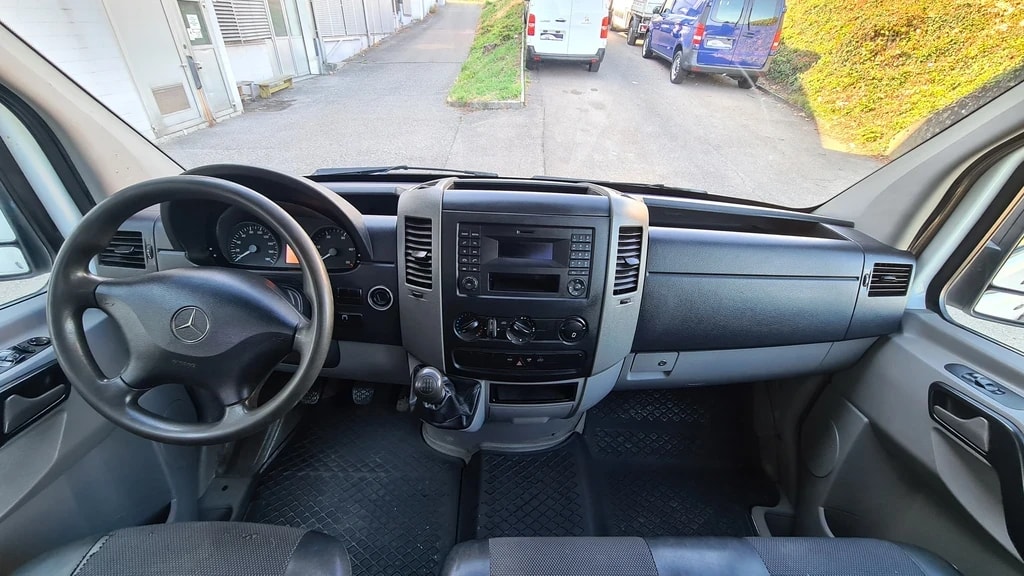 MERCEDES-BENZ Sprinter 314 CDI Standard ** Anhängerkupplung ** 7-Plätzer ** Frisch Ab MFK & Service **-image-6