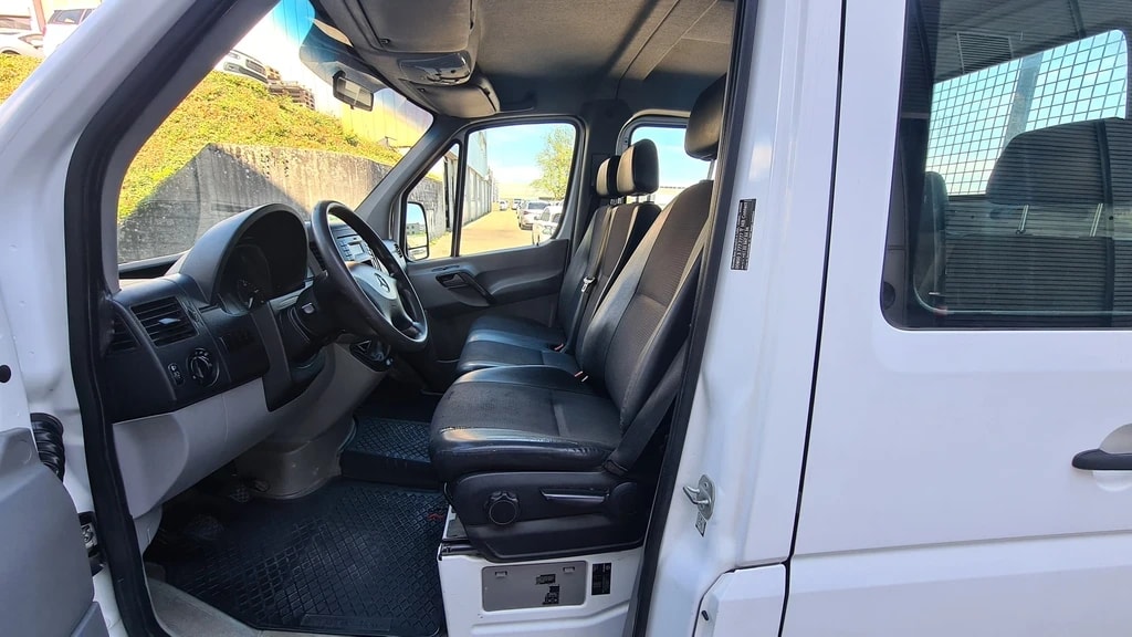 MERCEDES-BENZ Sprinter 314 CDI Standard ** Anhängerkupplung ** 7-Plätzer ** Frisch Ab MFK & Service **-image-7