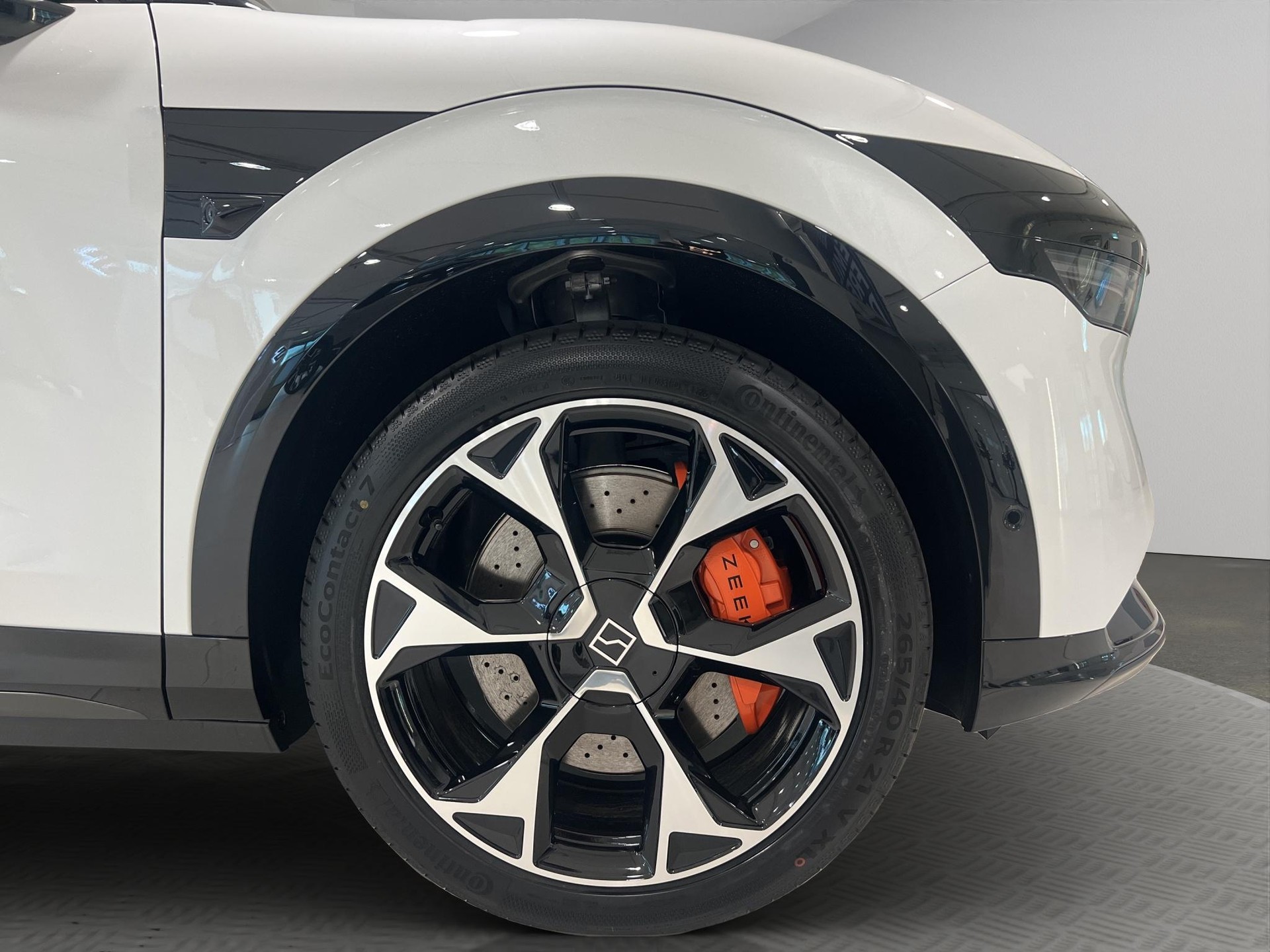 ZEEKR 7X Privilege AWD-image-6