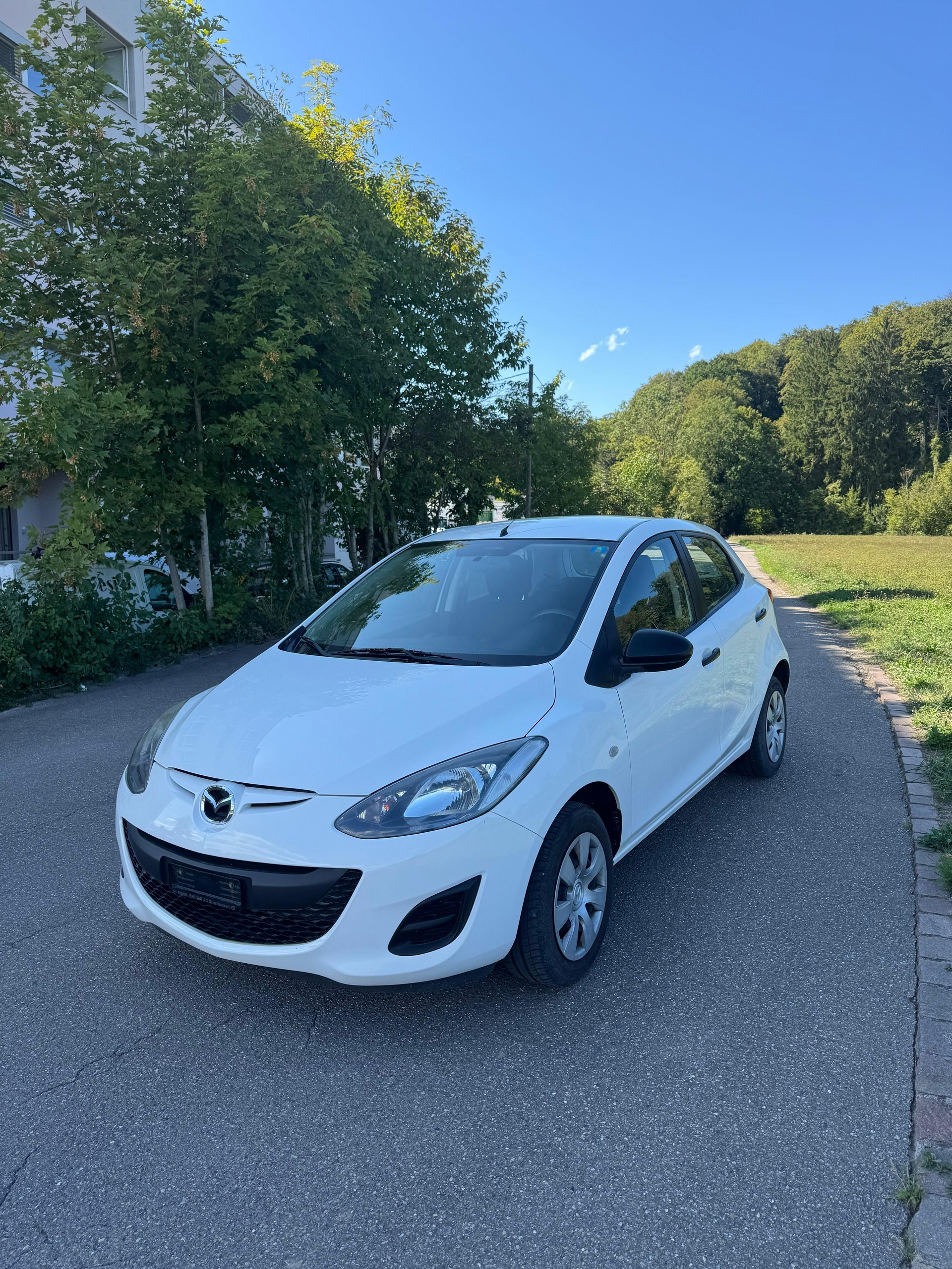 MAZDA 2 1.3i 16V Confort Mit frisch MFK 26.08.2026
