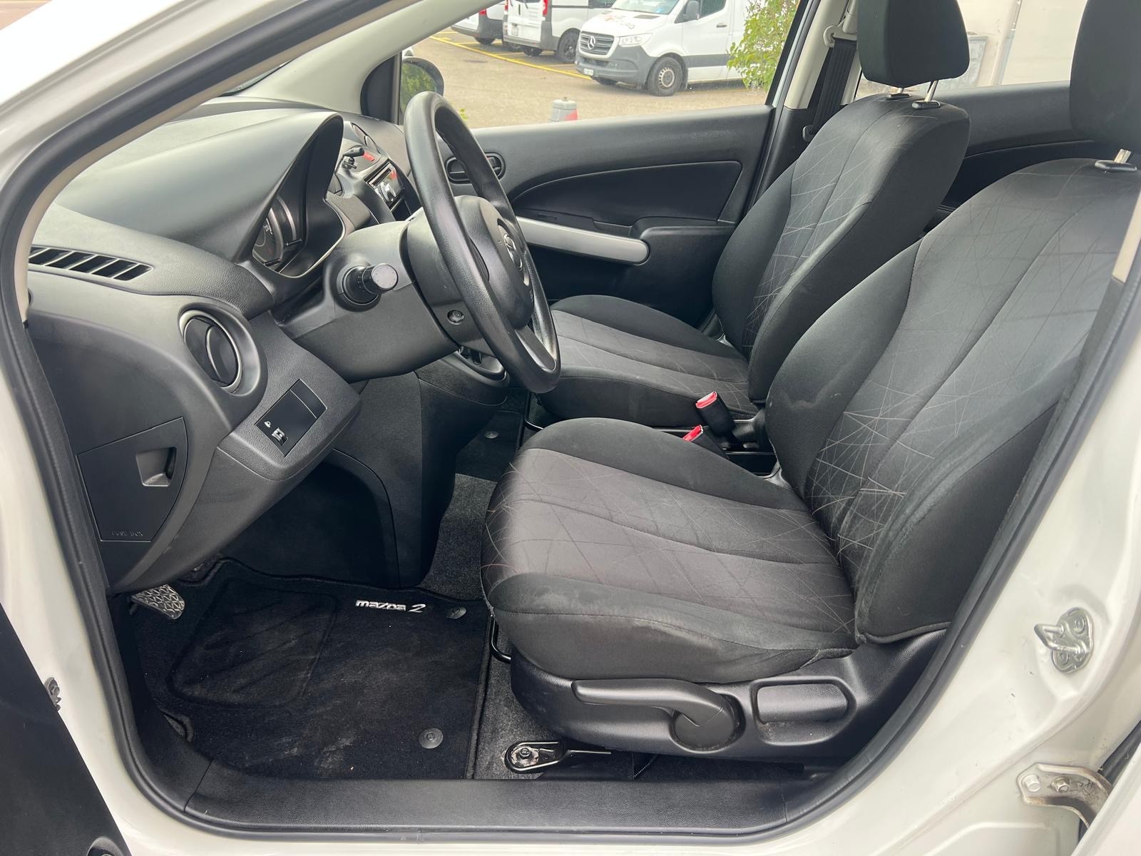 MAZDA 2 1.3i 16V Confort Mit frisch MFK 26.08.2026-image-5