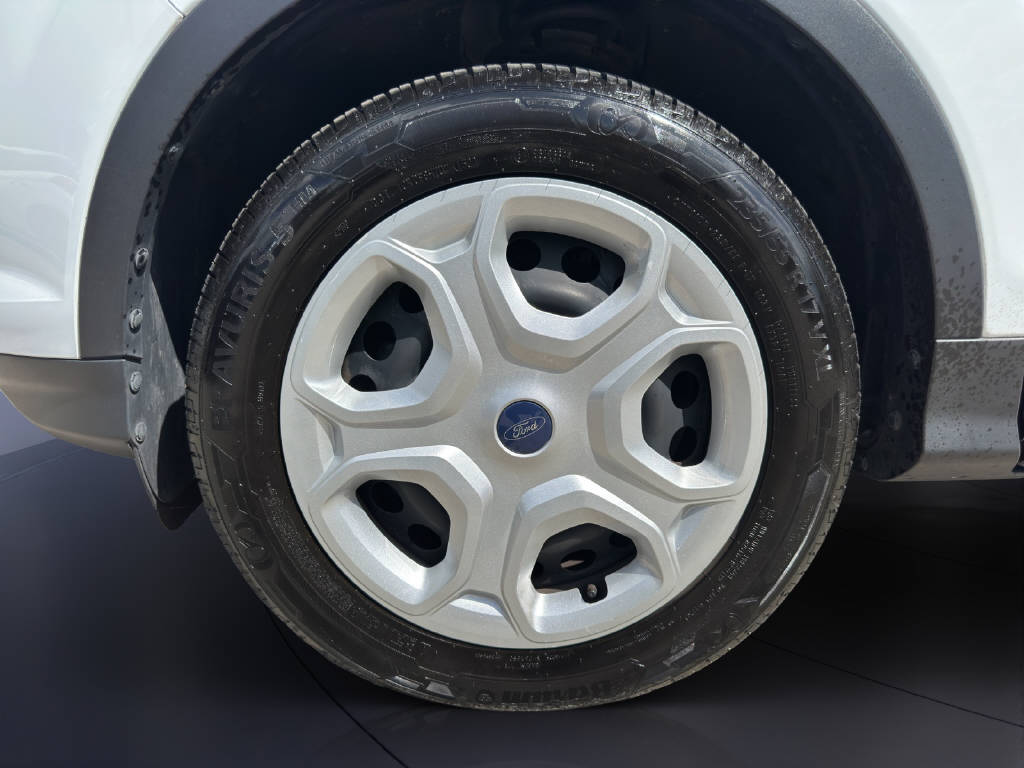 FORD Kuga 1.5 EcoB 120 Trend 2WD-image-8