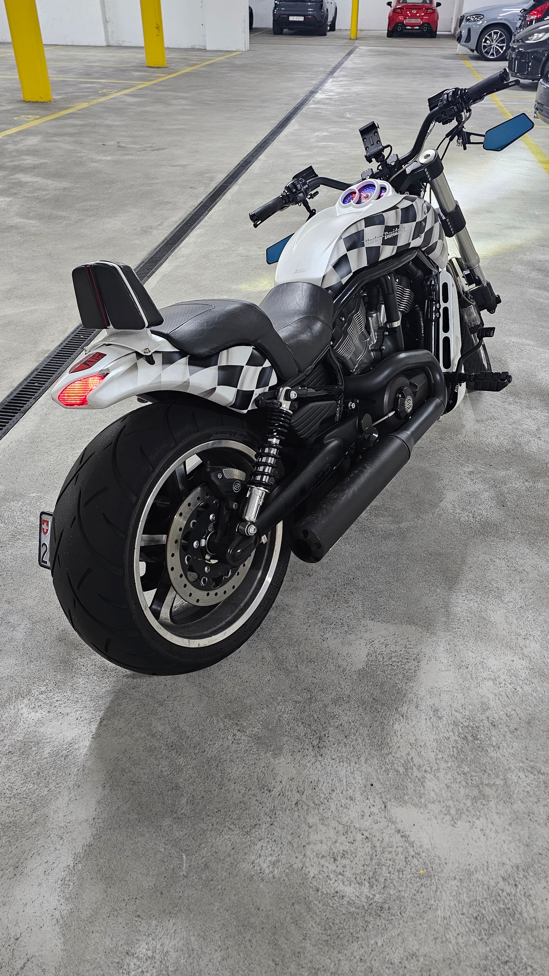 HARLEY-DAVIDSON VRSCF V-Rod Muscle ABS-image-1