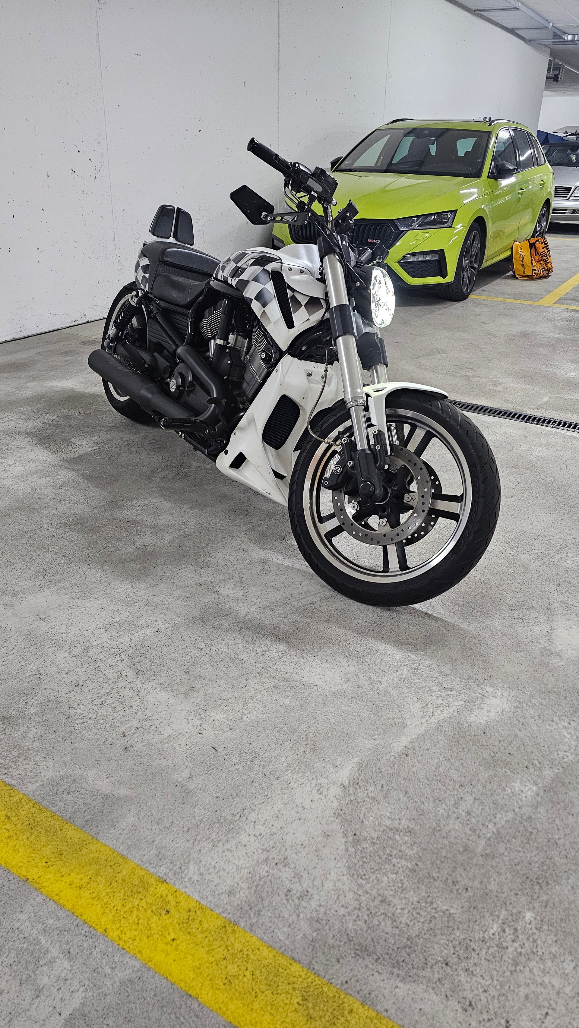 HARLEY-DAVIDSON VRSCF V-Rod Muscle ABS-image-6