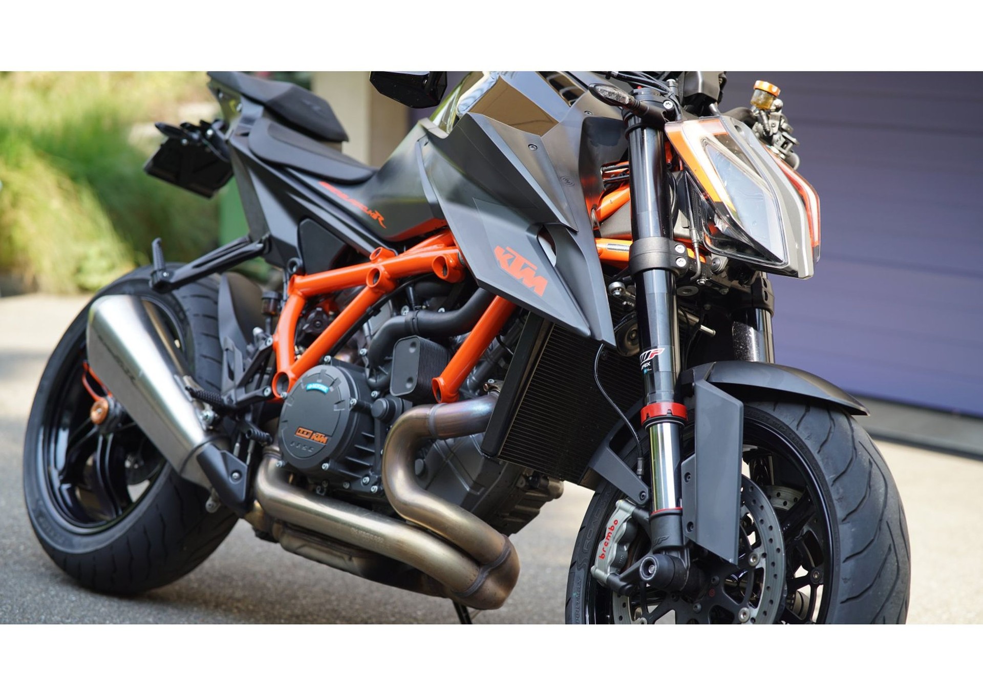 KTM 1290 Super Duke R-image-9
