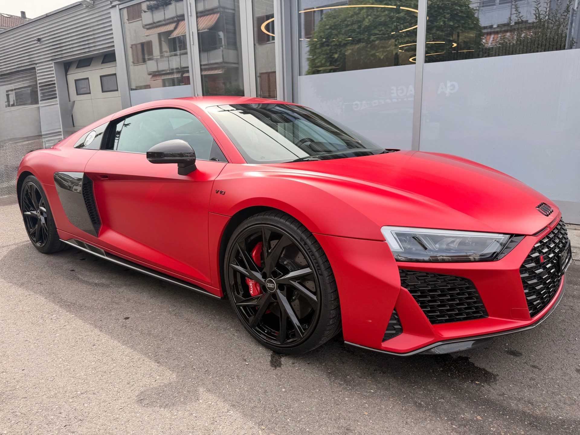 AUDI R8 COUPE 5.2 FSI QUATTRO PERFORMANCE *** 5 JAHRE AUD WERKSGARANTIE & FRISCH AB AUDI SERVICE ***-showroom-element-2