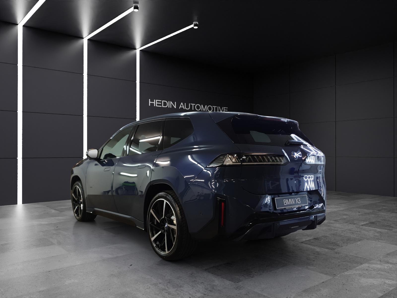 BMW iX3 40-showroom-element-2