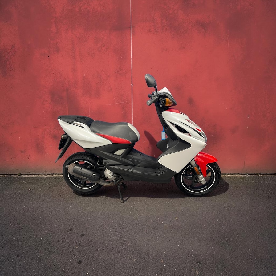 YAMAHA Aerox R YQ 50-image-0