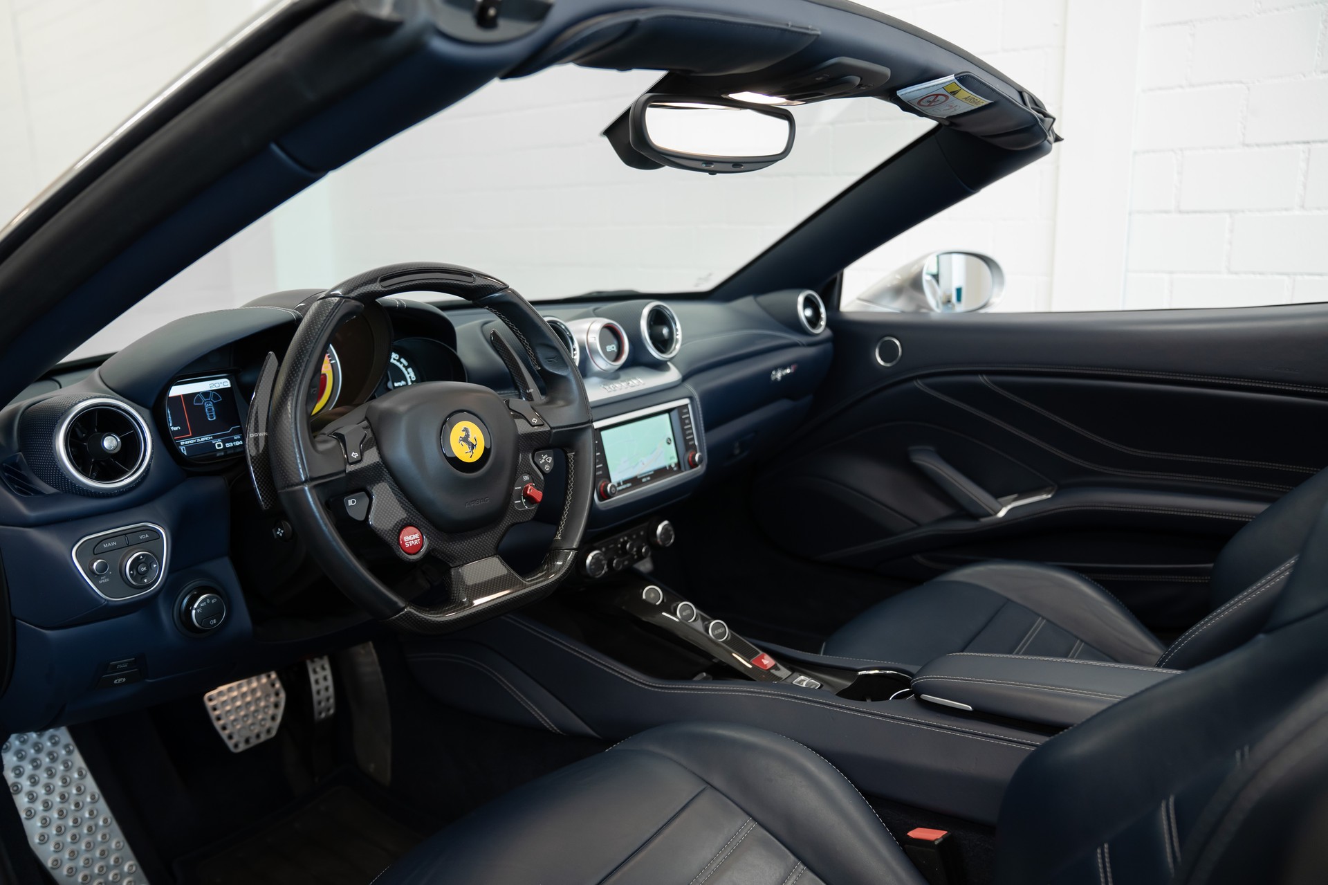 FERRARI California 3.9 V8 T-image-11