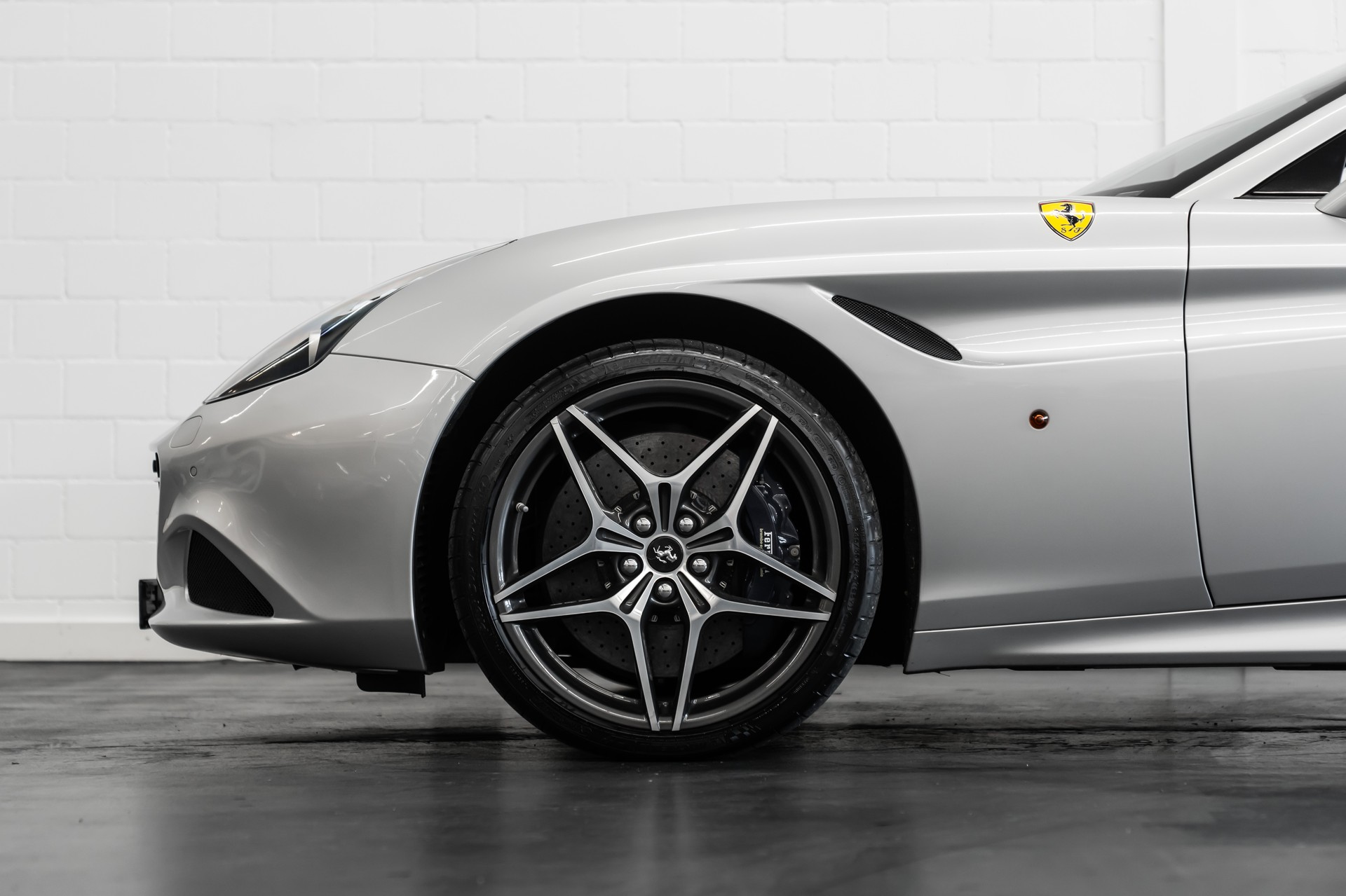 FERRARI California 3.9 V8 T-image-10
