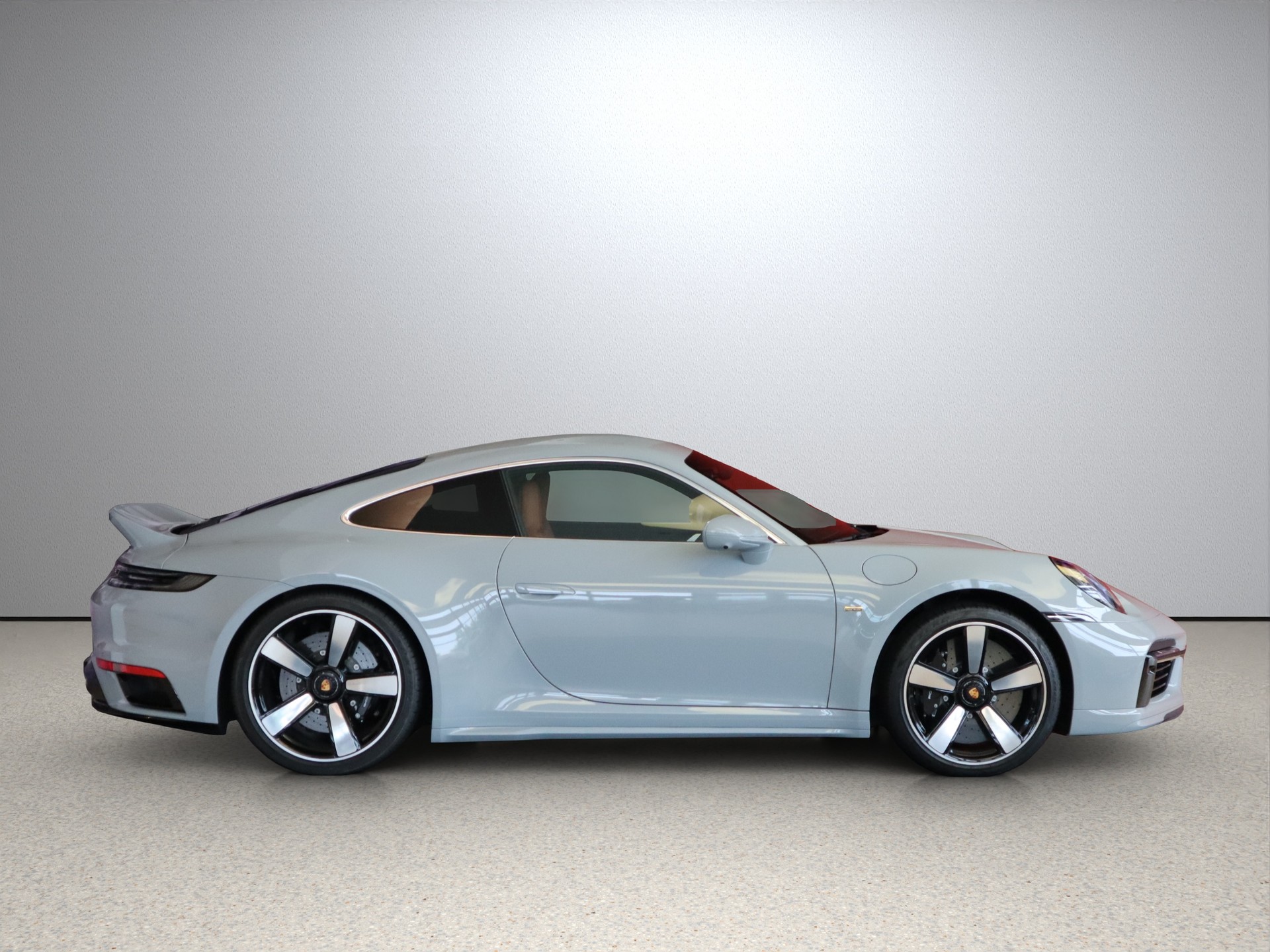 PORSCHE 911 Sport Classic-image-14