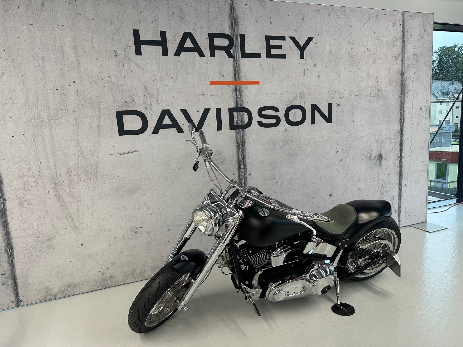 HARLEY-DAVIDSON FLSTFI 1450 Softail Fat Boy-image-4