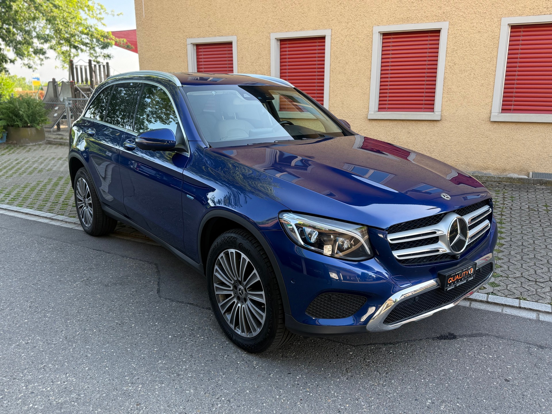 MERCEDES-BENZ GLC 350 e Exclusive 4Matic 7G-Tronic