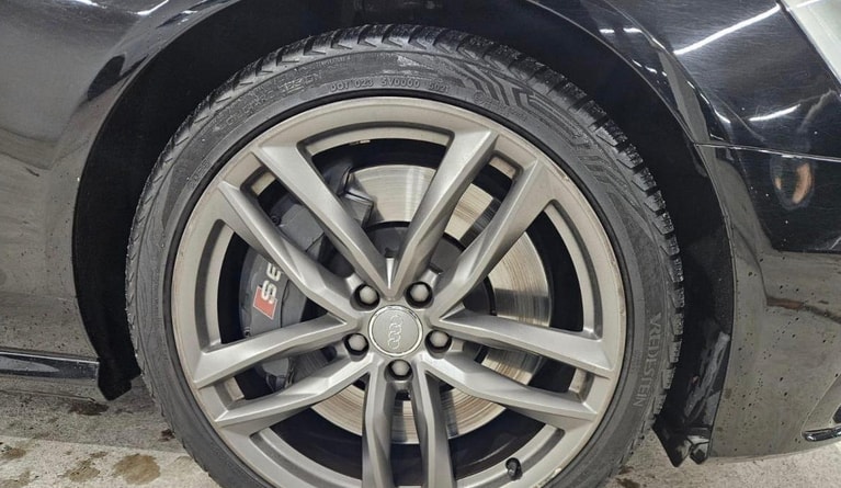 AUDI S6 Avant 4.0 TFSI V8 quattro S-tronic-image-15