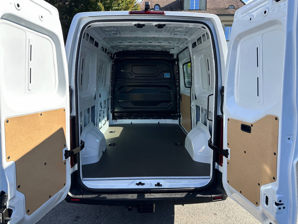 RENAULT Master Kaw. 3.5 t L2H2 Long Range-image-10