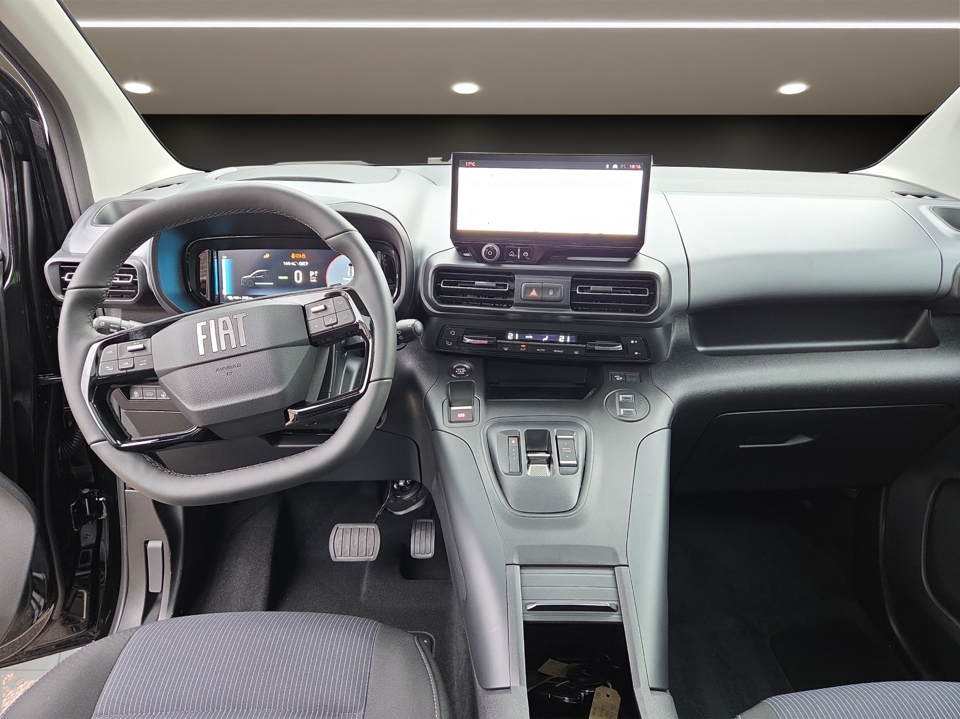 FIAT E-Doblo Lounge-image-8