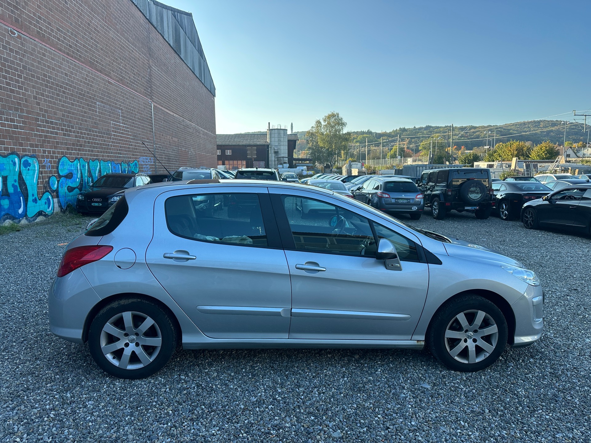 PEUGEOT 308 1.6 16V T Sport Pack Automatic-image-8