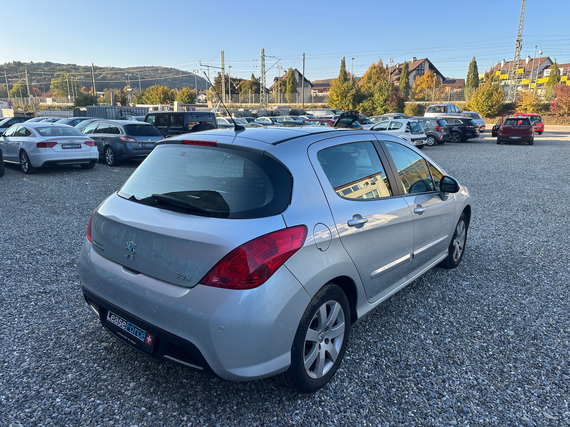 PEUGEOT 308 1.6 16V T Sport Pack Automatic-image-7