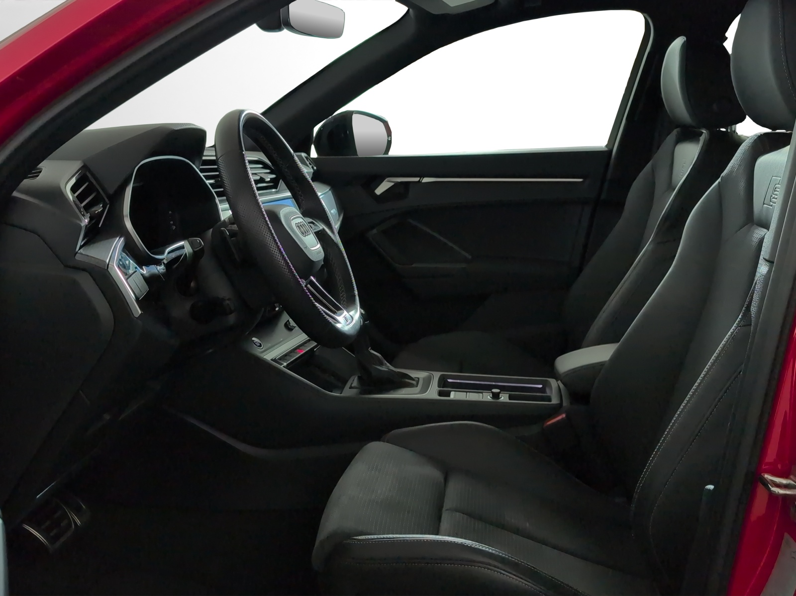 AUDI Q3 40 TFSI S line quattro S-tronic-image-6