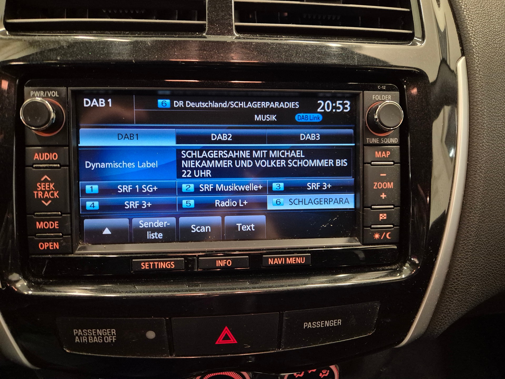 CITROEN C4 Aircross 1.6 HDi Exclusive 4WD-image-11