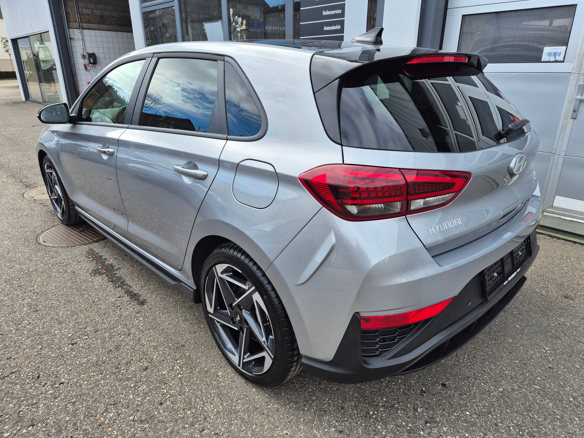 HYUNDAI i30 1.5 T-GDi N Line 48V MH DCT-image-2