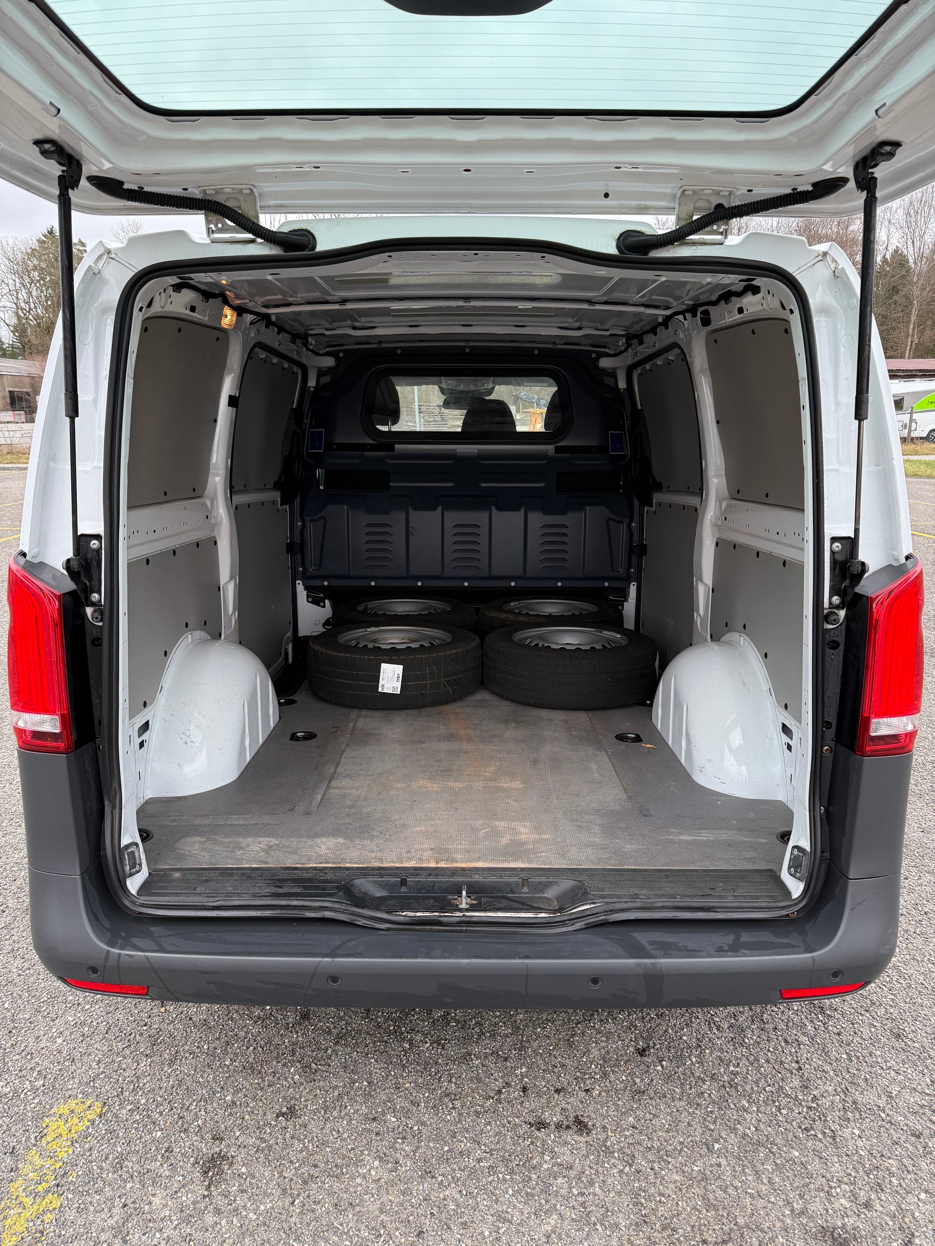 MERCEDES-BENZ Vito 114 CDI Lang 7G-Tronic-image-7