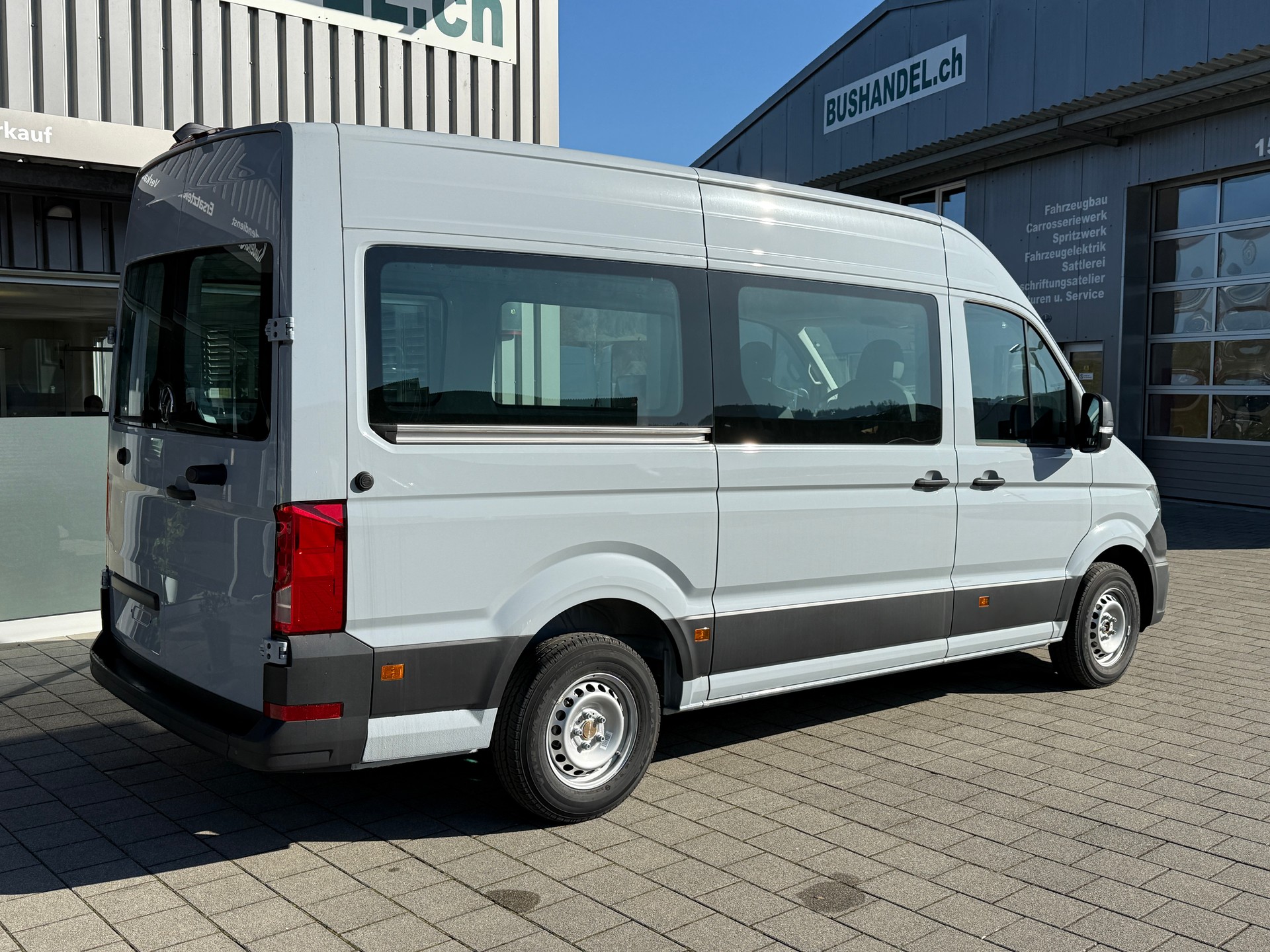 VW Crafter 35 Schulbus-image-3