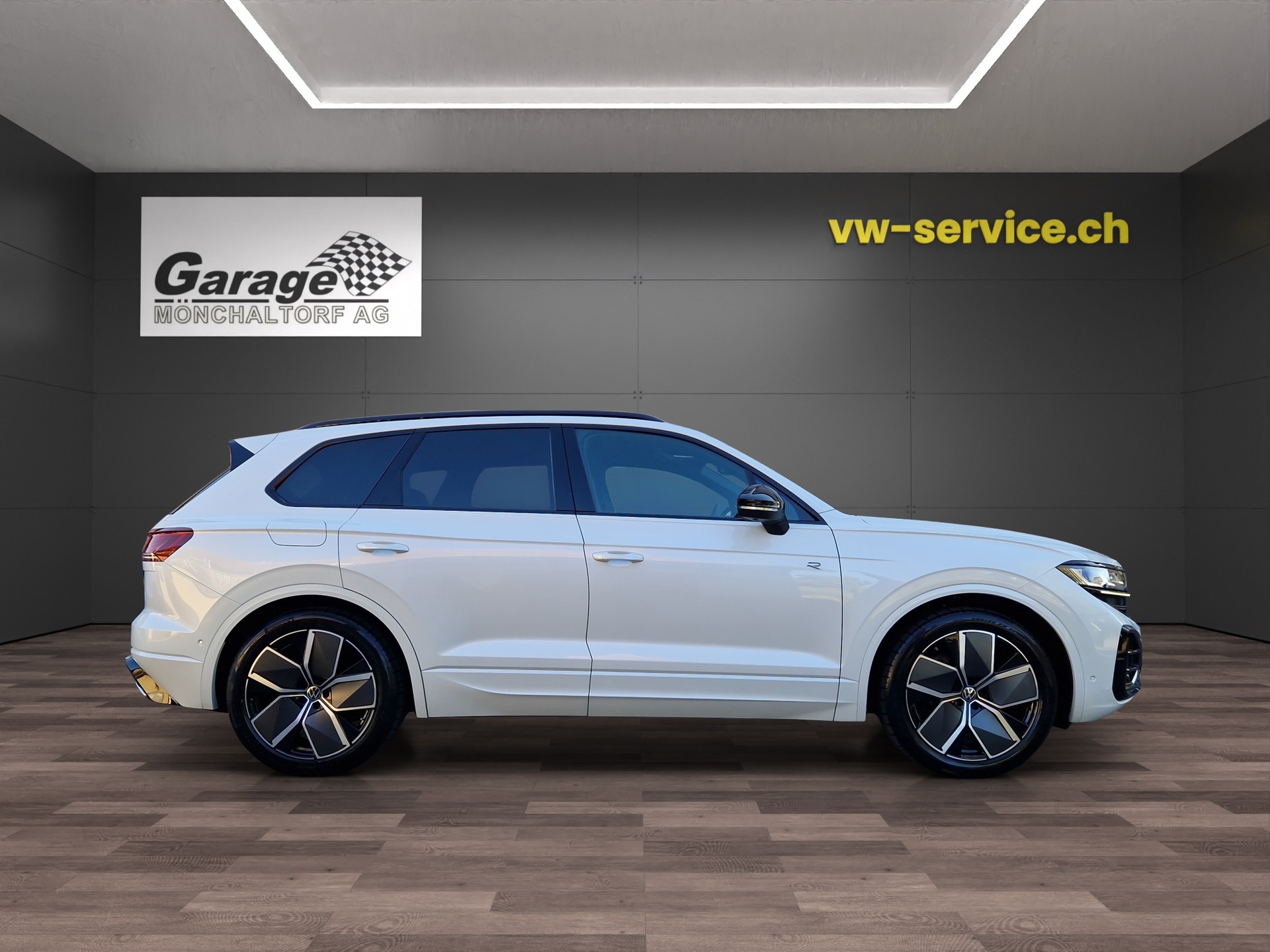 VW Touareg 3.0 TDI 286PS R-Line Tiptronic mit 5 Jahre 100tkm VW Werksgarantie-image-3