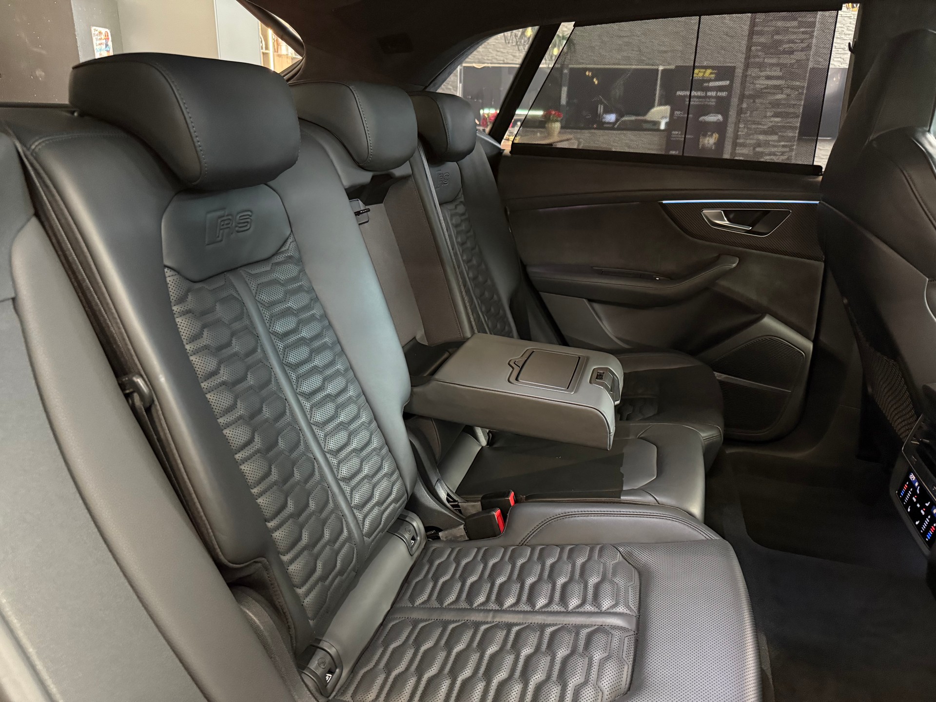 AUDI RSQ8 quattro tiptronic ABT 700 PS-image-23