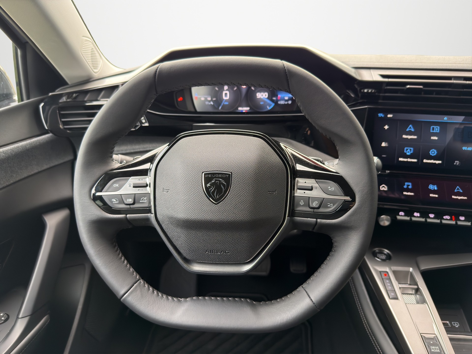 PEUGEOT 308 1.2 Pure Tech Allure EAT8-image-7
