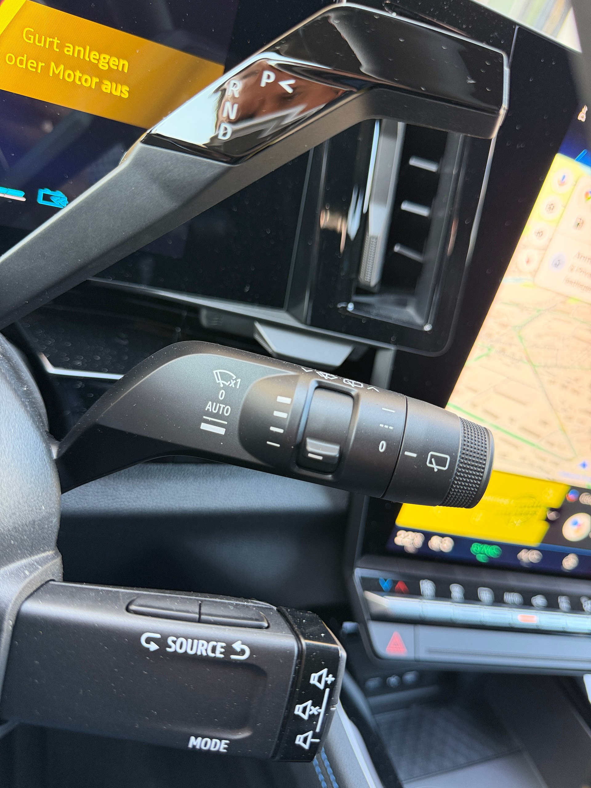 RENAULT Espace 1.2 E-Tech 200 Esprit Alpine 7-Sitze-image-17