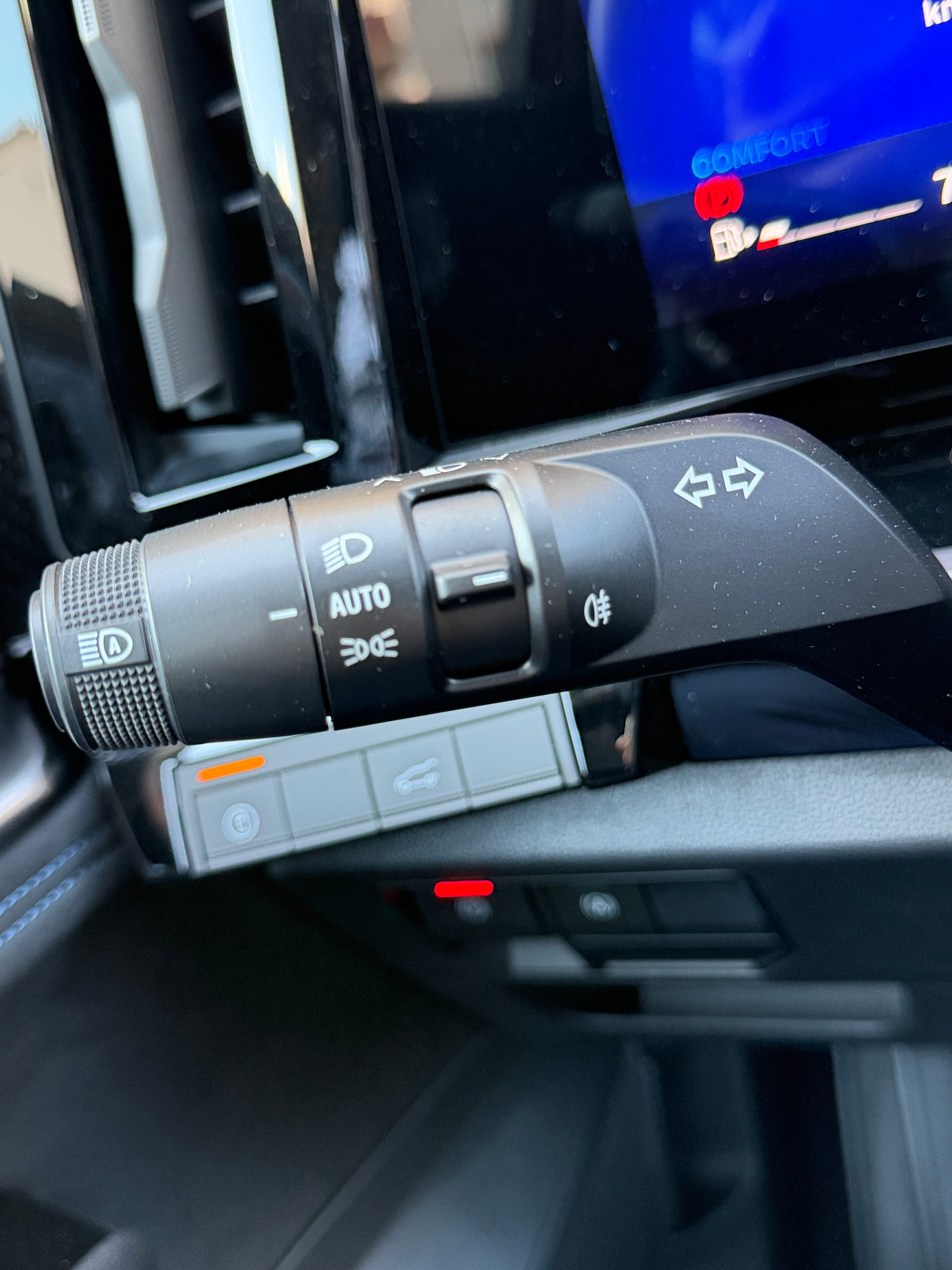 RENAULT Espace 1.2 E-Tech 200 Esprit Alpine 7-Sitze-image-20