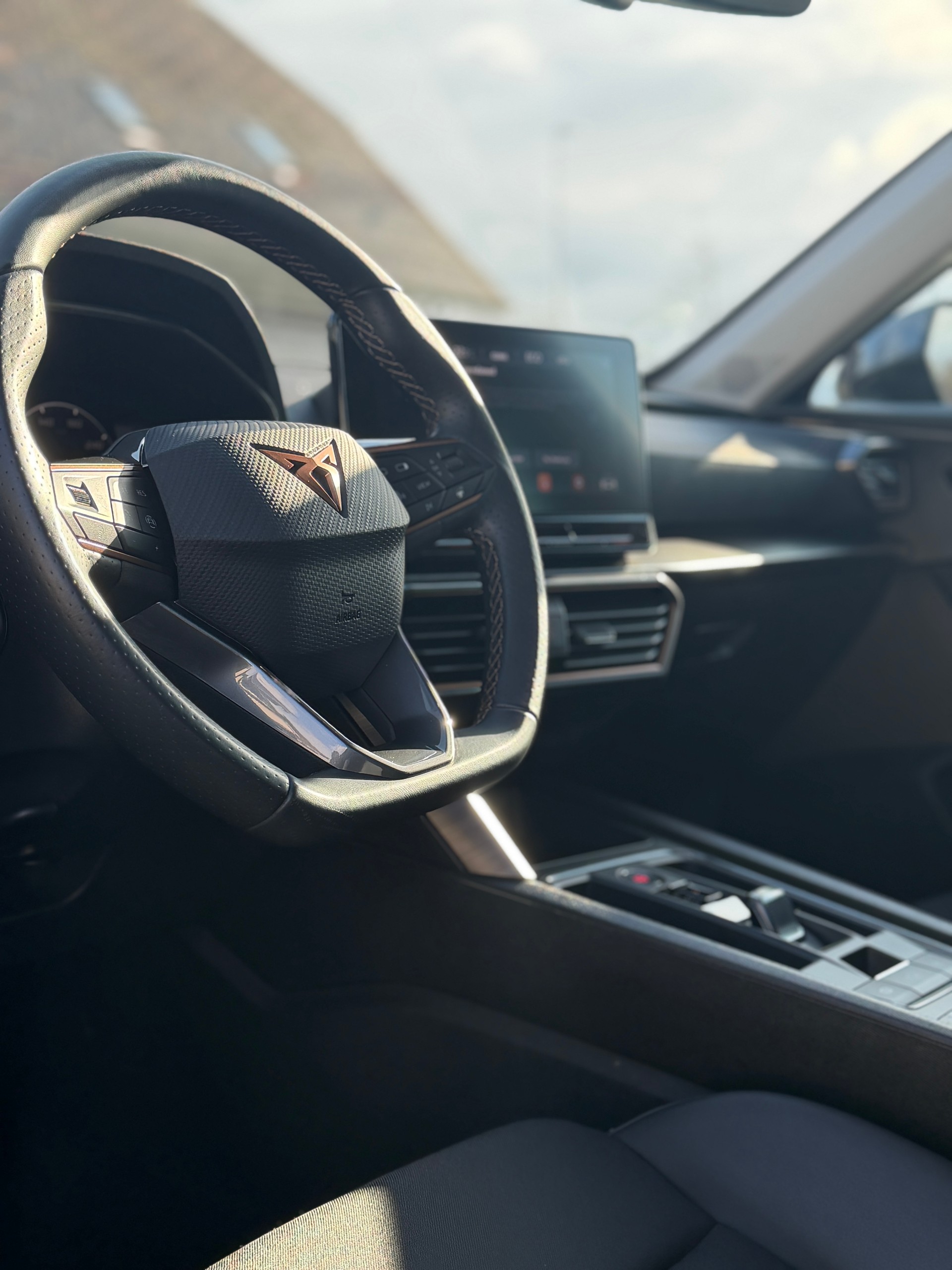 CUPRA Formentor 1.4 e-HYBRID pHEV DSG-showroom-element-1
