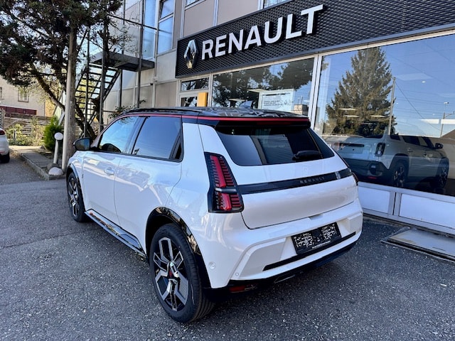 RENAULT R5 E-Tech Comfort Range 52 kWh Iconic Five-image-6