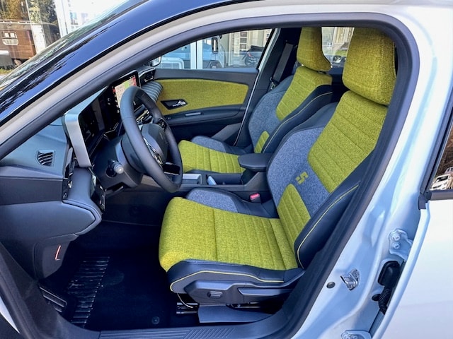 RENAULT R5 E-Tech Comfort Range 52 kWh Iconic Five-image-14