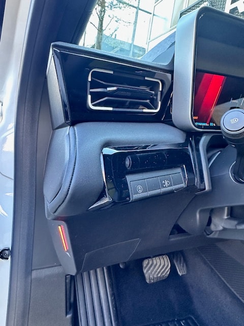 RENAULT R5 E-Tech Comfort Range 52 kWh Iconic Five-image-16