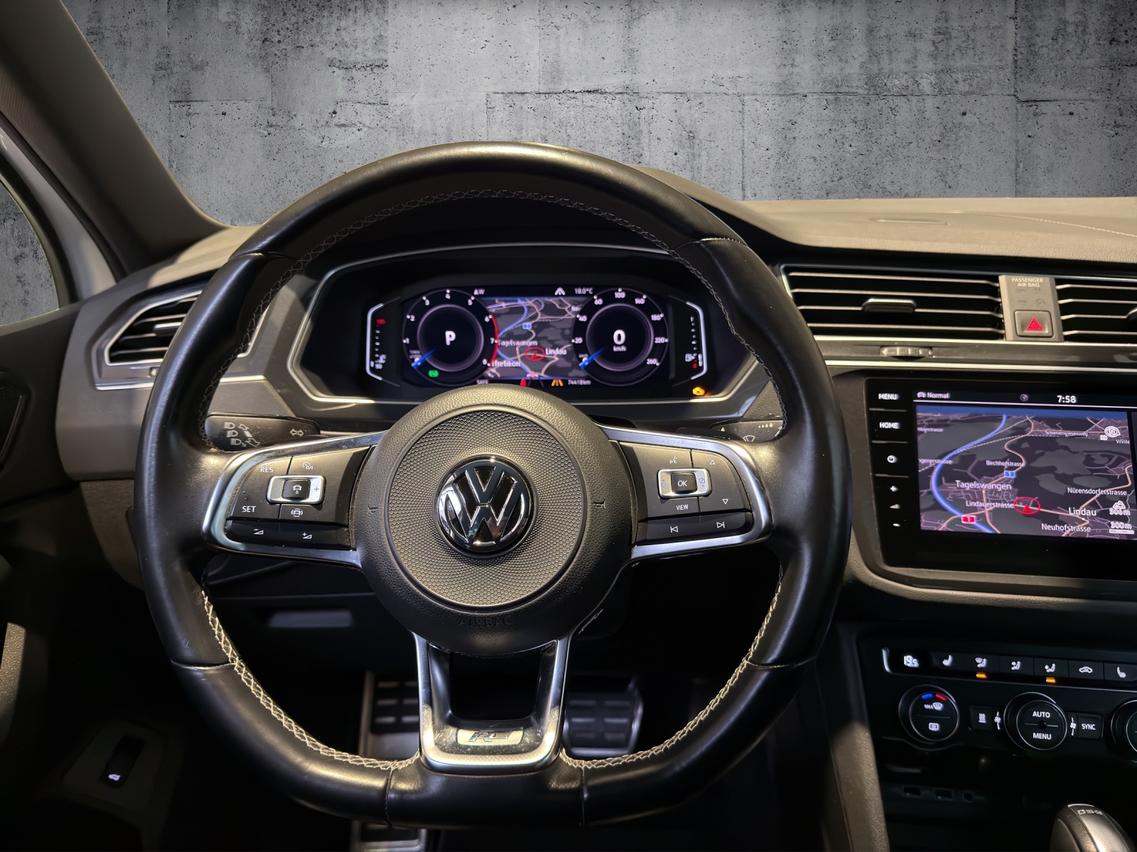 VW Tiguan 2.0 TSI Highline DSG-image-8