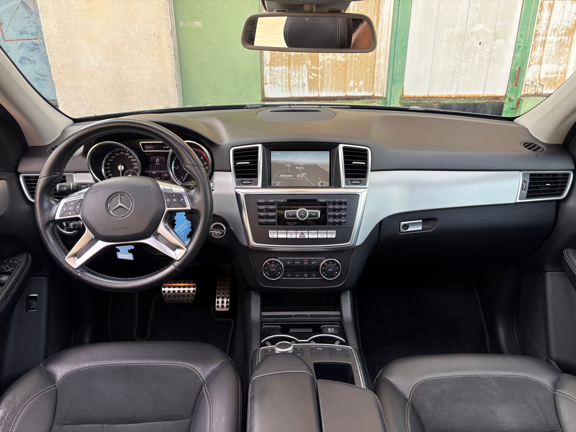 MERCEDES-BENZ ML 350 BlueTEC Executive 4Matic 7G-Tronic-image-8