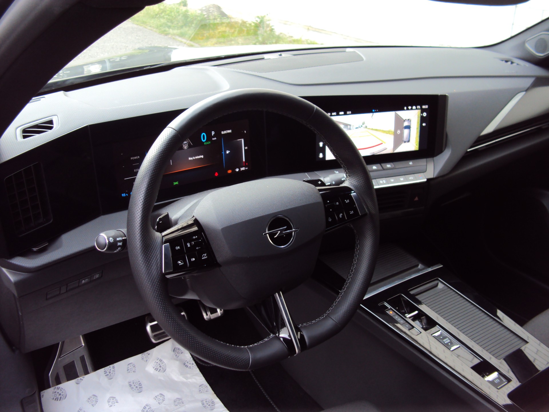 OPEL Astra Sports Tourer 1.6 PHEV Turbo GS A-image-9