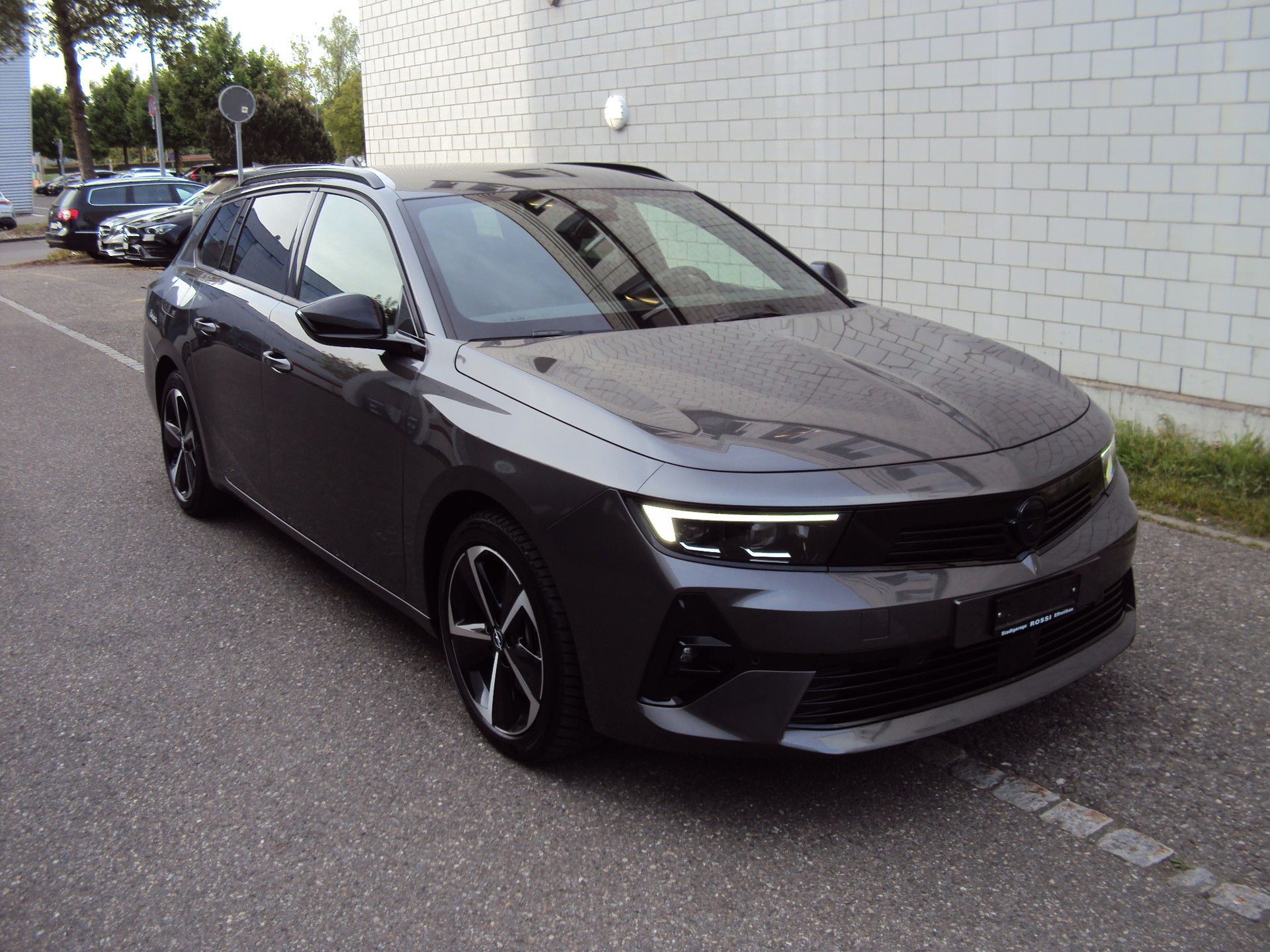OPEL Astra Sports Tourer 1.6 PHEV Turbo GS A-image-1