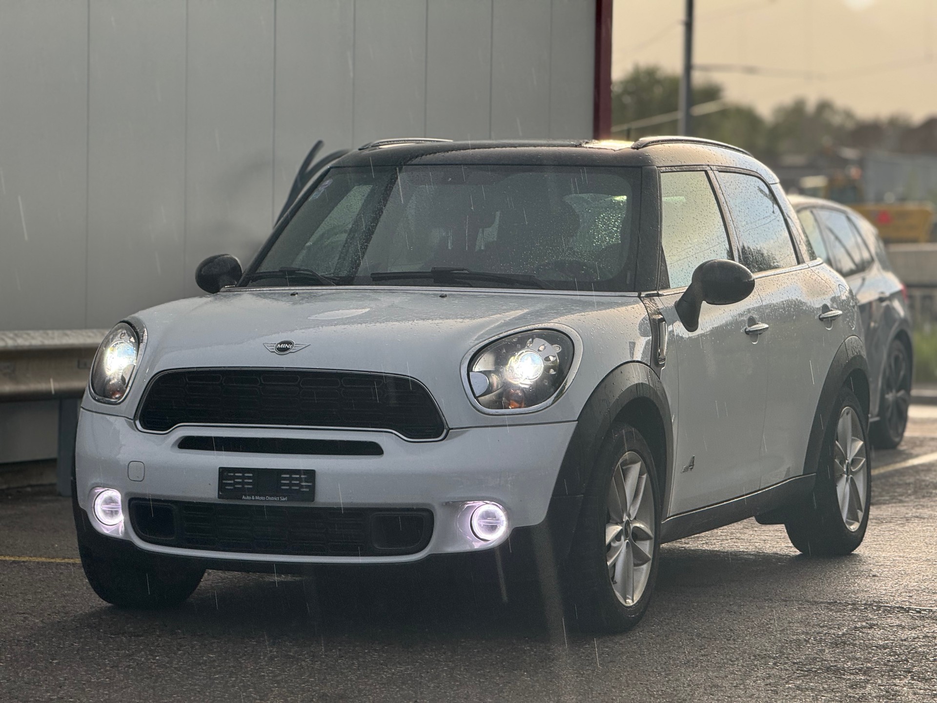 MINI Countryman Cooper S ALL4 Snowhill-image-2