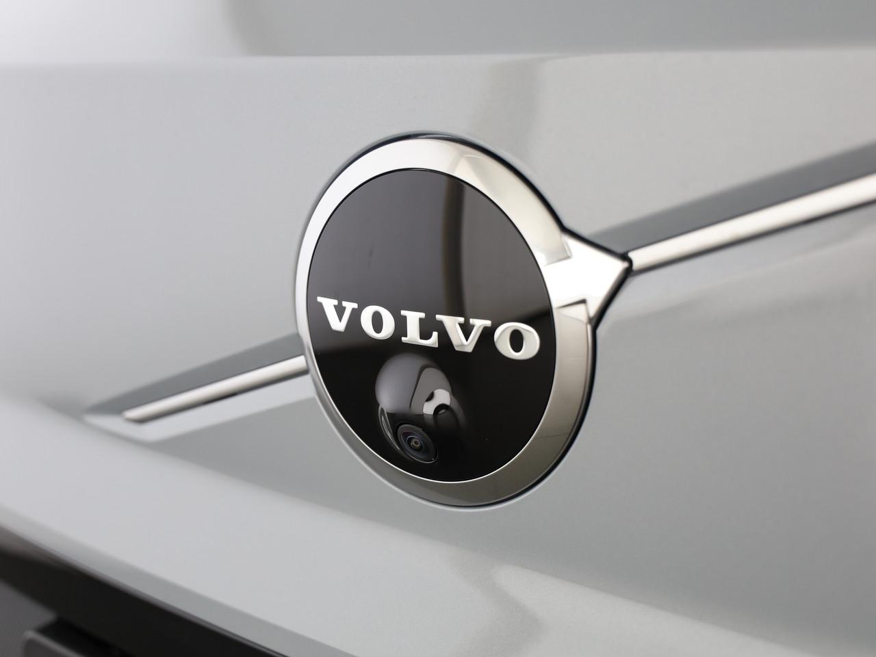VOLVO EX30 P5 Longe Range Ultra-image-19