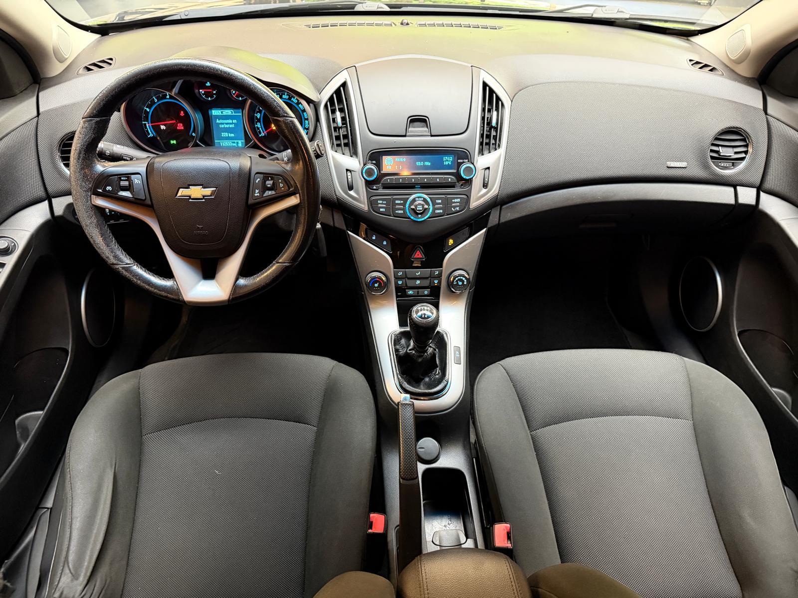 CHEVROLET Cruze 1.8 LTZ-image-10