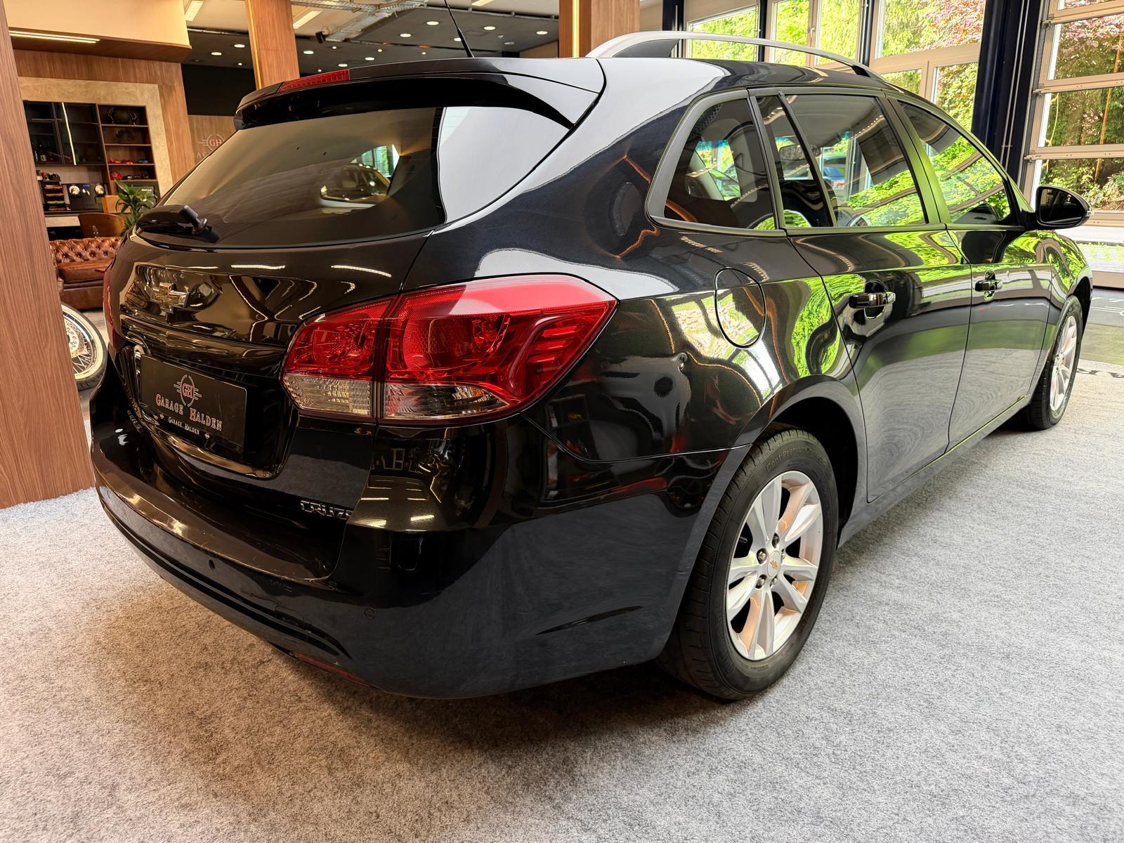 CHEVROLET Cruze 1.8 LTZ-image-7