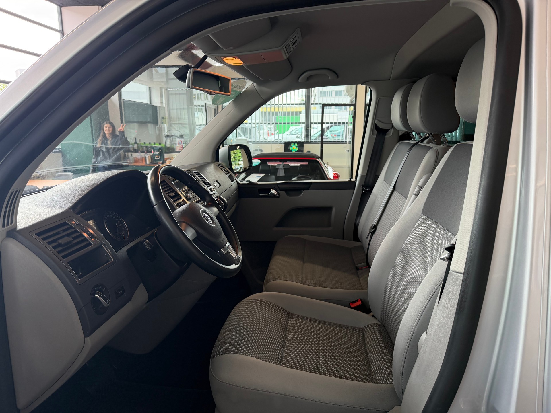VW T5 Caravelle Comfortline LR LANG 2.0 TDI CR DSG 150 PS * 9-PLÄTZER *-image-12